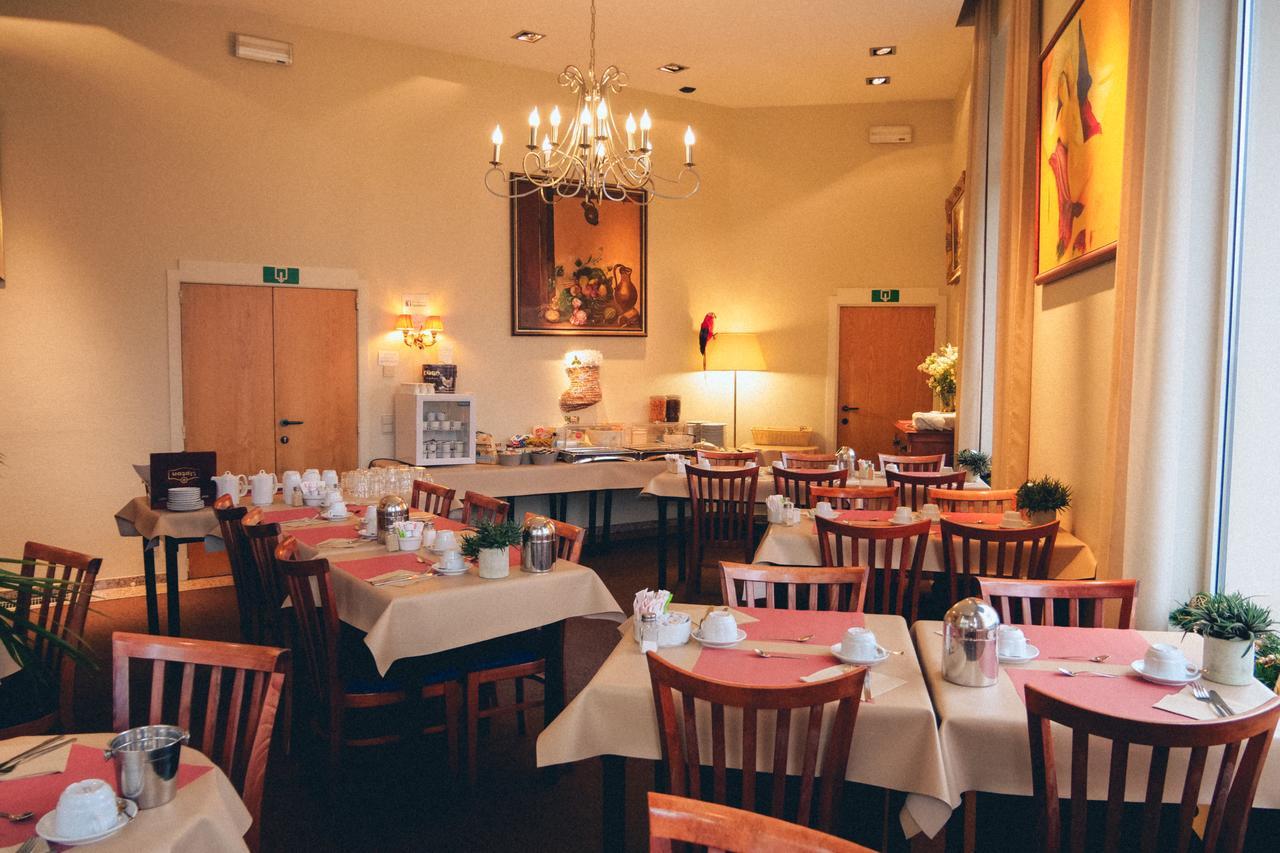 Hotel Antigone Anvers Dış mekan fotoğraf