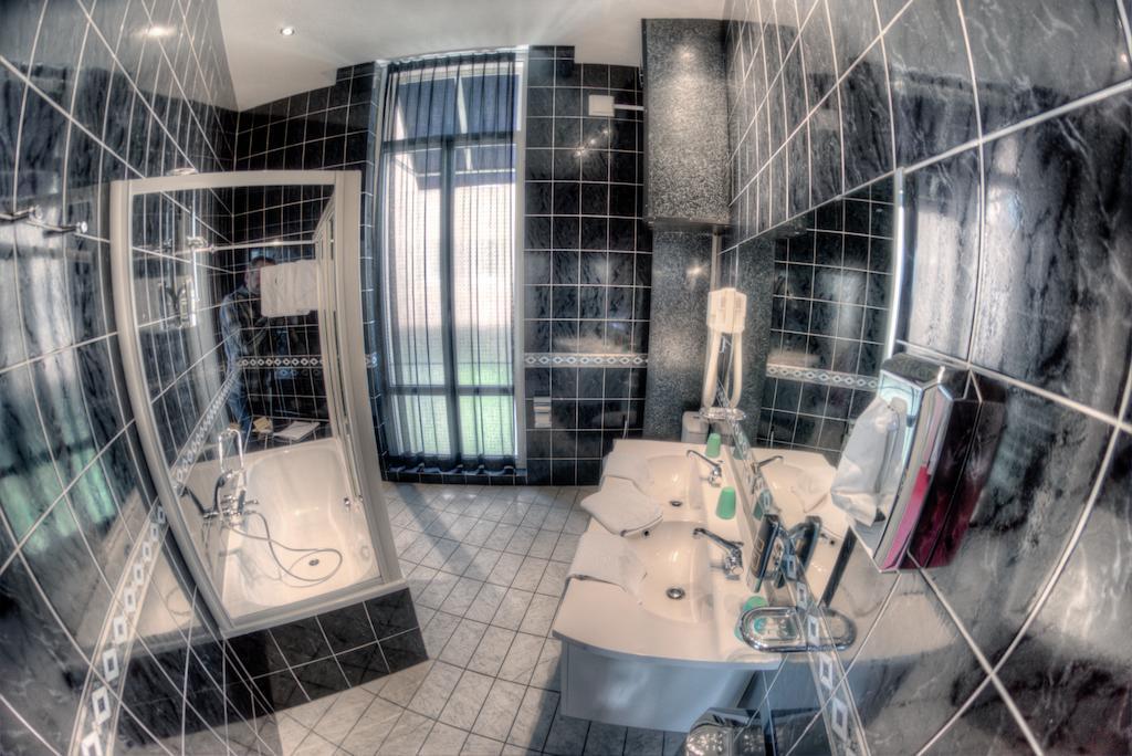 Hotel Antigone Anvers Dış mekan fotoğraf